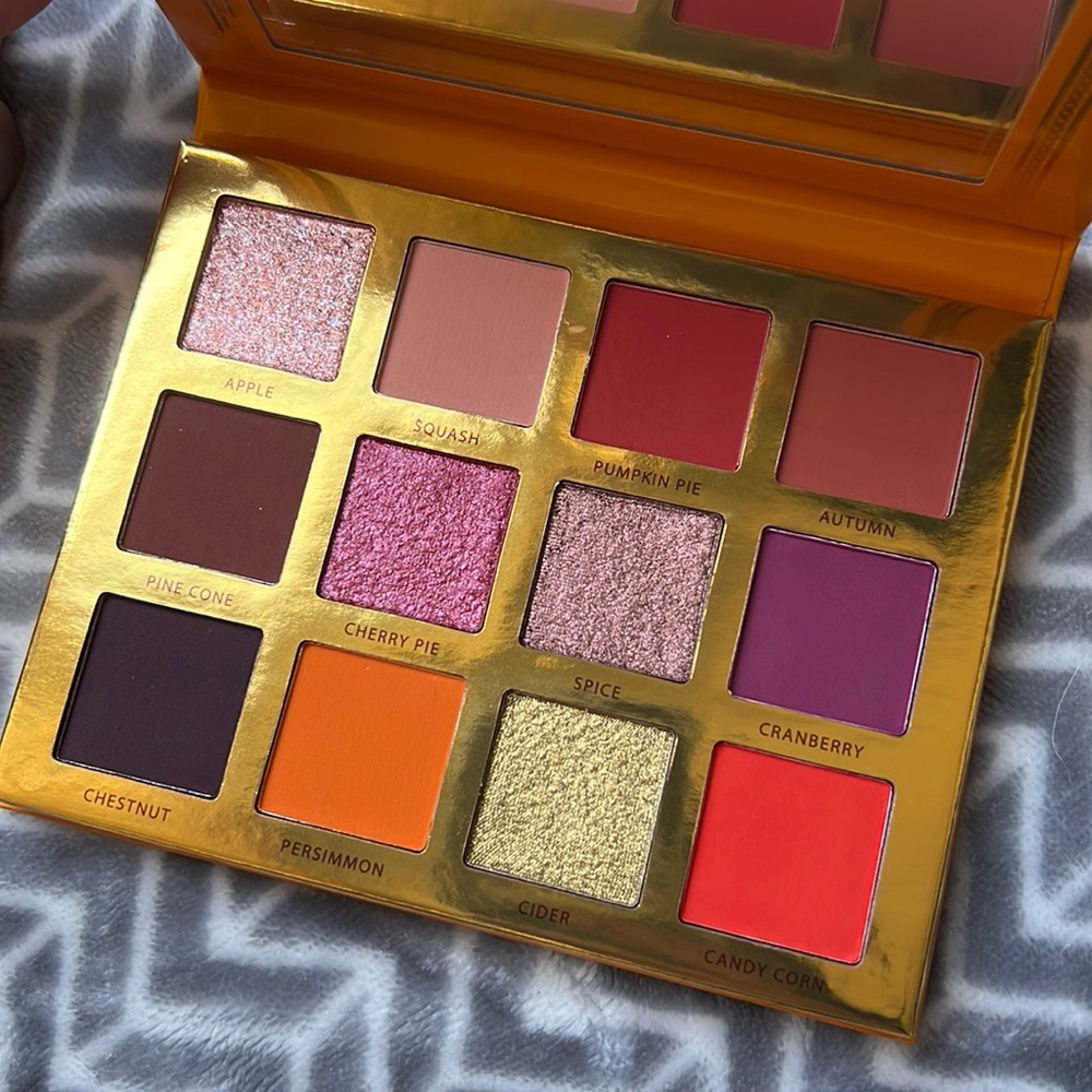 Ace Beaute Falling For You Eyeshadow